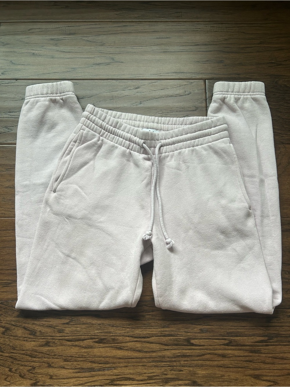 Aritzia Light Pink Drawstring Cuffed Sweatpants